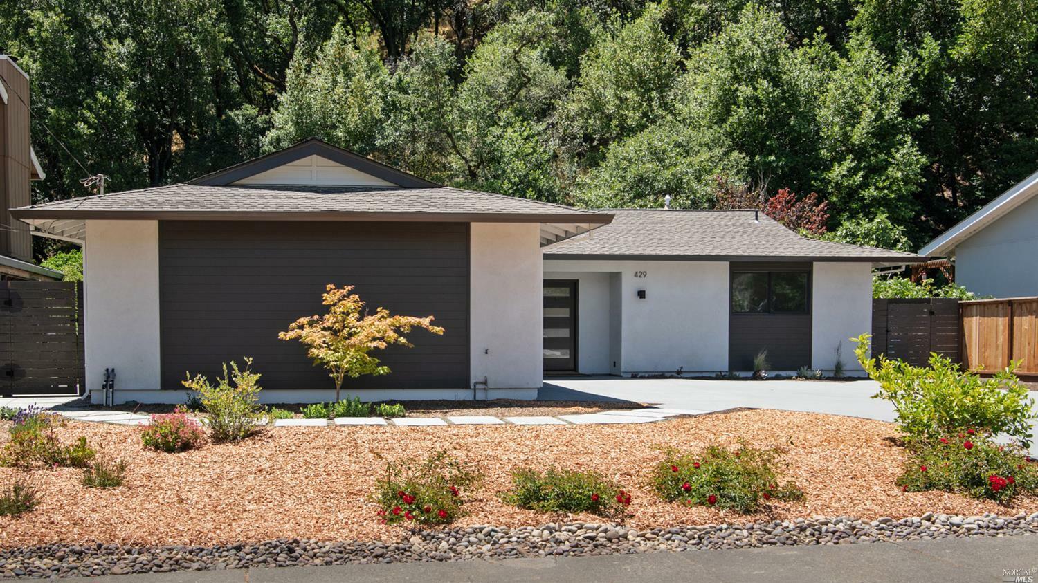 Property Photo:  429 Blackstone Drive  CA 94903 