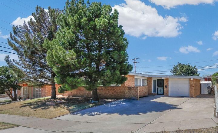 5368 Circus Lane  El Paso TX 79912 photo