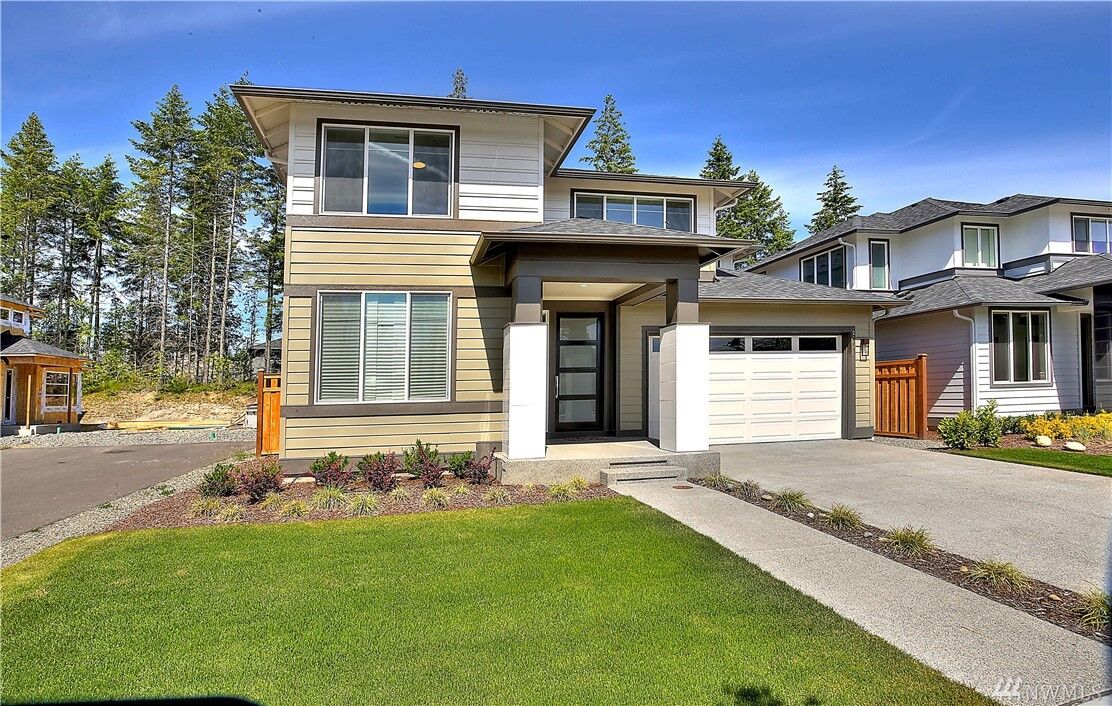 Property Photo:  20013  149th Street E  WA 98391 