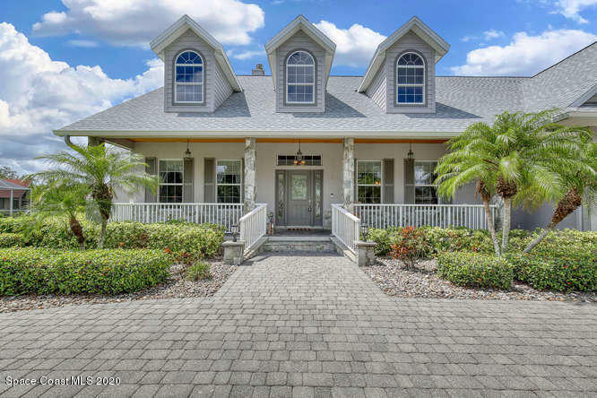 Property Photo:  1145 Tuckaway Drive  FL 32955 