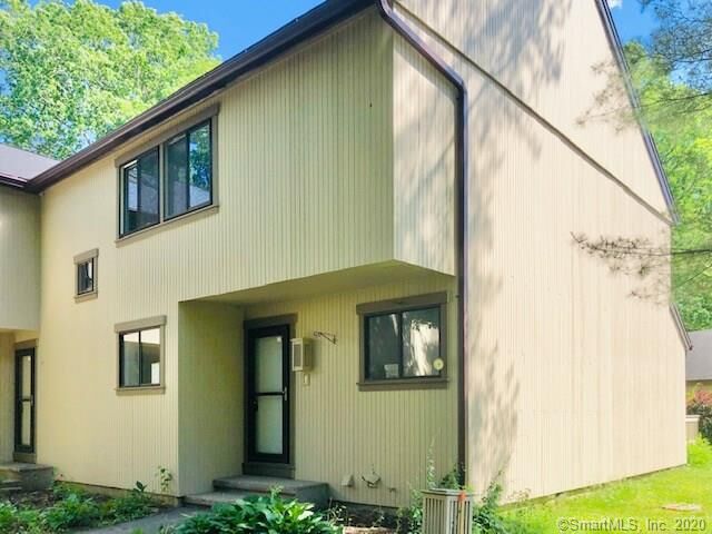 Property Photo: 10 Summit Court 10 CT 06798