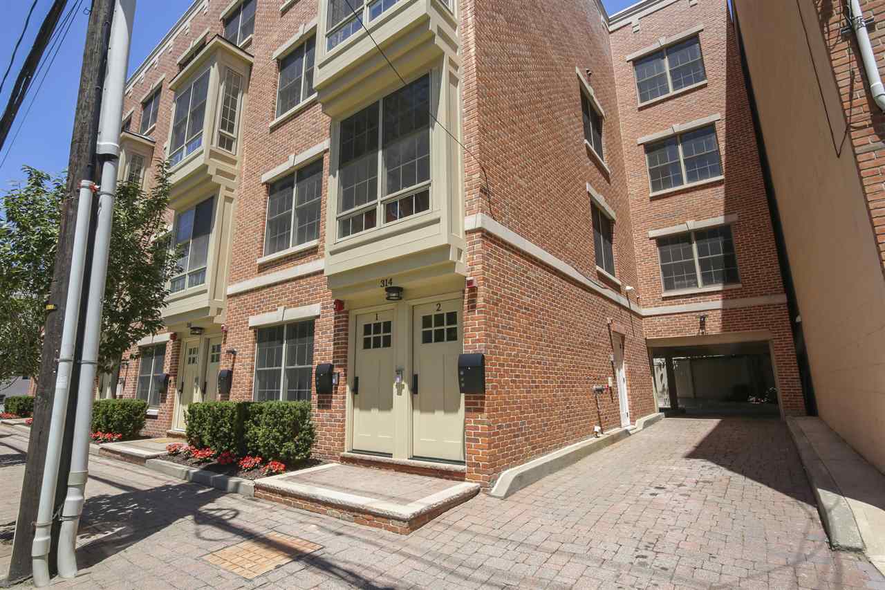 Property Photo:  314 Grand St 2  NJ 07302 