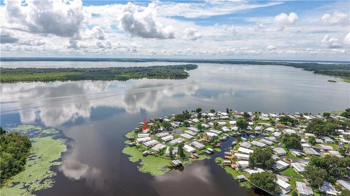 Property Photo: 31 Captains Point FL 34731