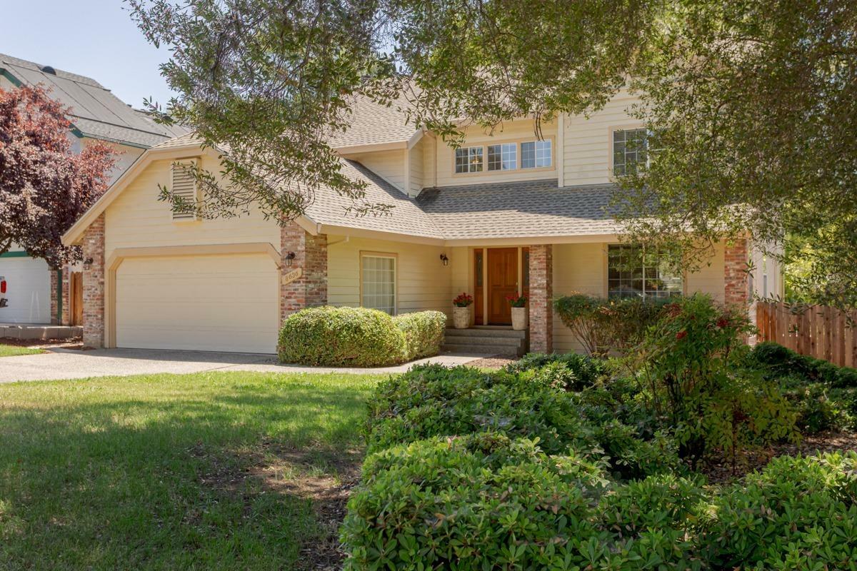 Property Photo:  8636 Amber Oaks Court  CA 95628 