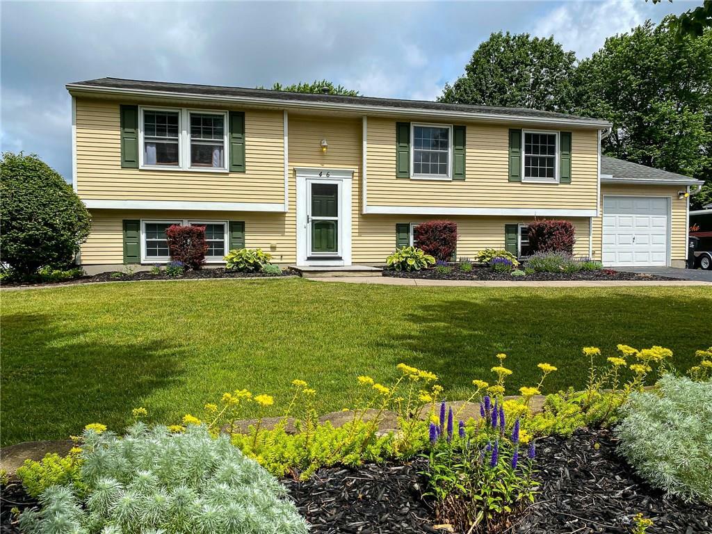 Property Photo:  46 Wildherd Drive  NY 14467 