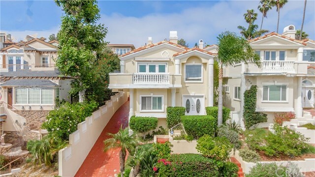 Property Photo: 702 N Juanita Avenue A CA 90277