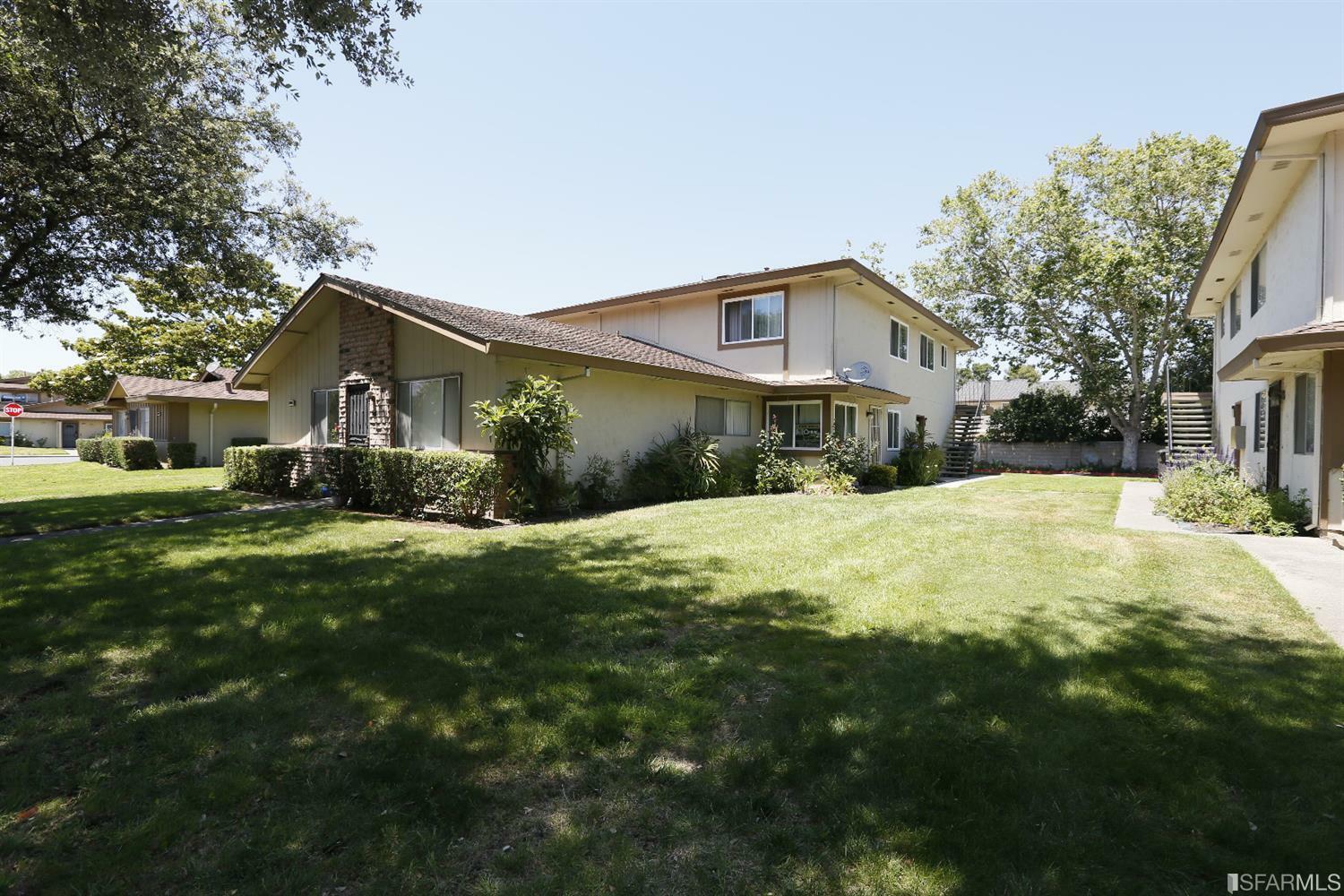 Property Photo:  32608 Brenda Way 2  CA 94587 