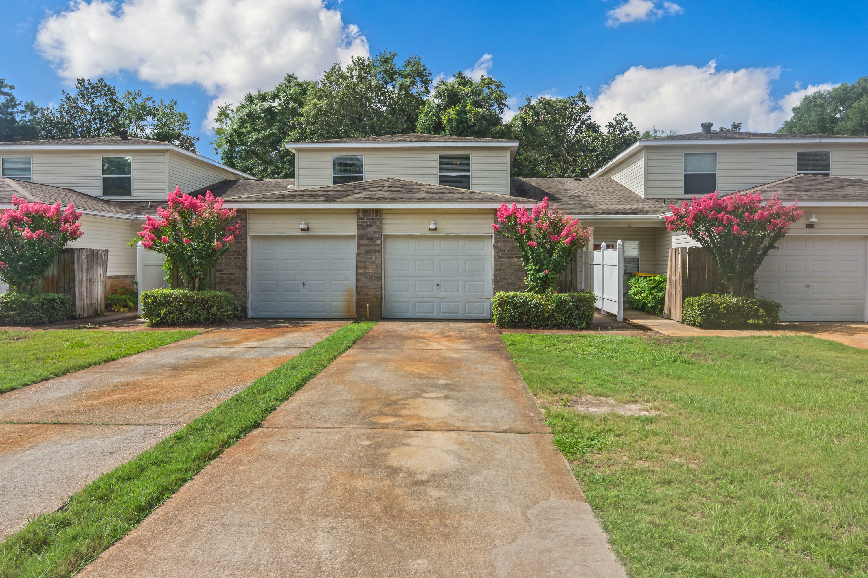 Property Photo:  518 NW Parkview Road Unit C  FL 32547 