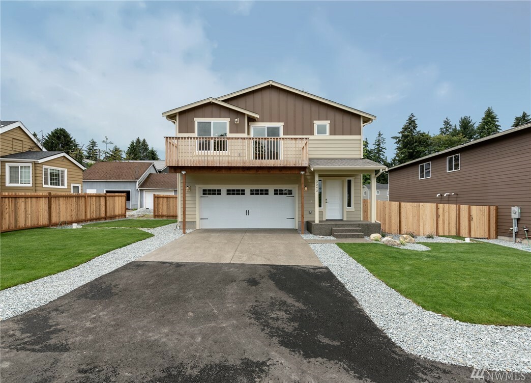 Property Photo:  3042 S 146th St  WA 98168 