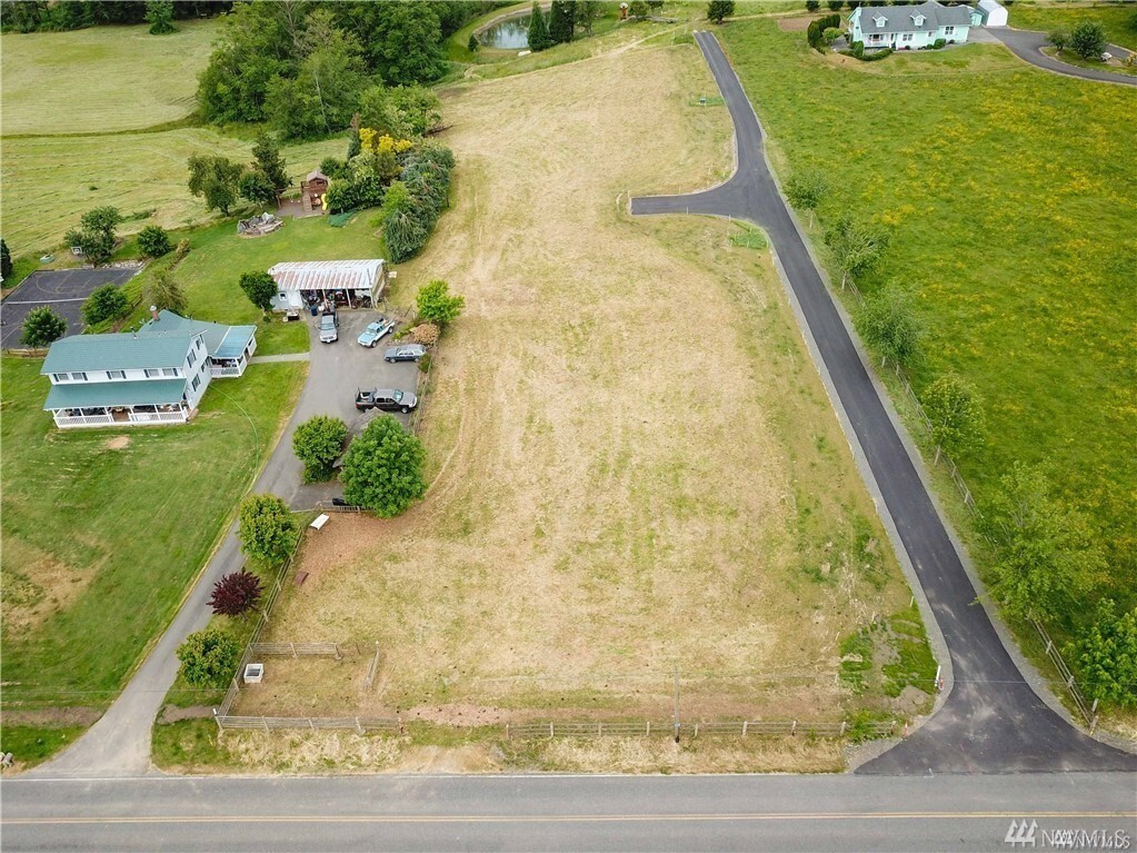 Property Photo: 9749 Markworth Rd WA 98264