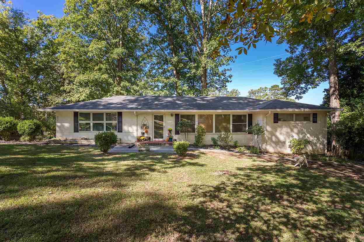 Property Photo:  2031 Caywood Drive NW  TN 37312 