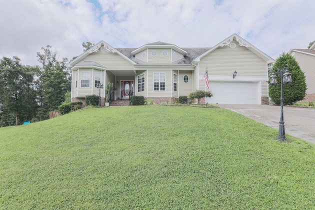 Property Photo:  253 Southern Oaks Drive SE  TN 37323 