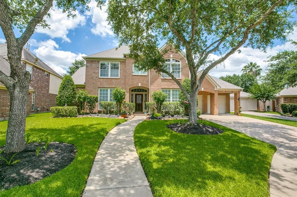 Property Photo: 4110 Mooring Point Court TX 77459