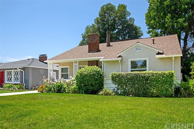 Property Photo:  5727 Colbath Avenue  CA 91401 