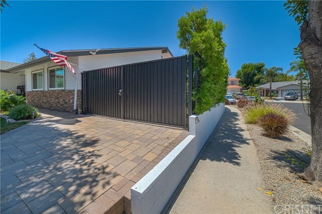 Property Photo:  9939 Gerald Avenue  CA 91343 