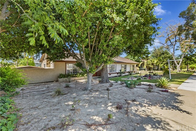 Property Photo:  1020 W 16th Street  CA 91784 