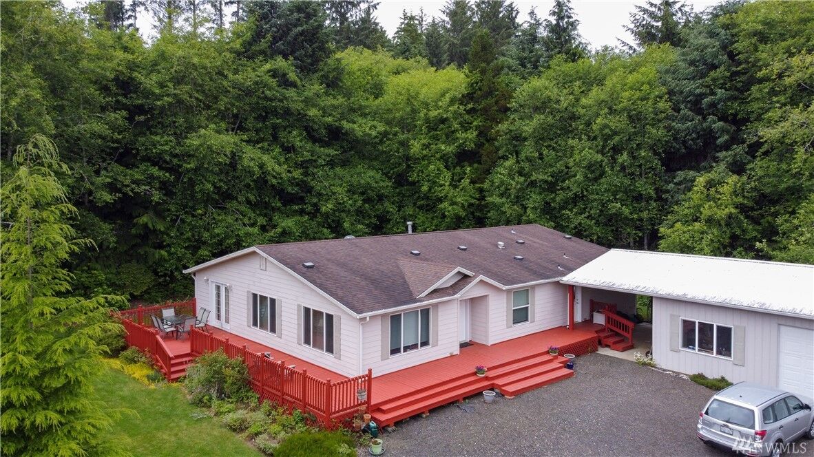 Property Photo:  67 Pacific Lane  WA 98571 