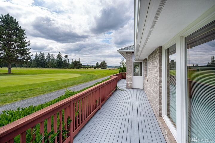 Property Photo: 114 Villageway Drive WA 98532