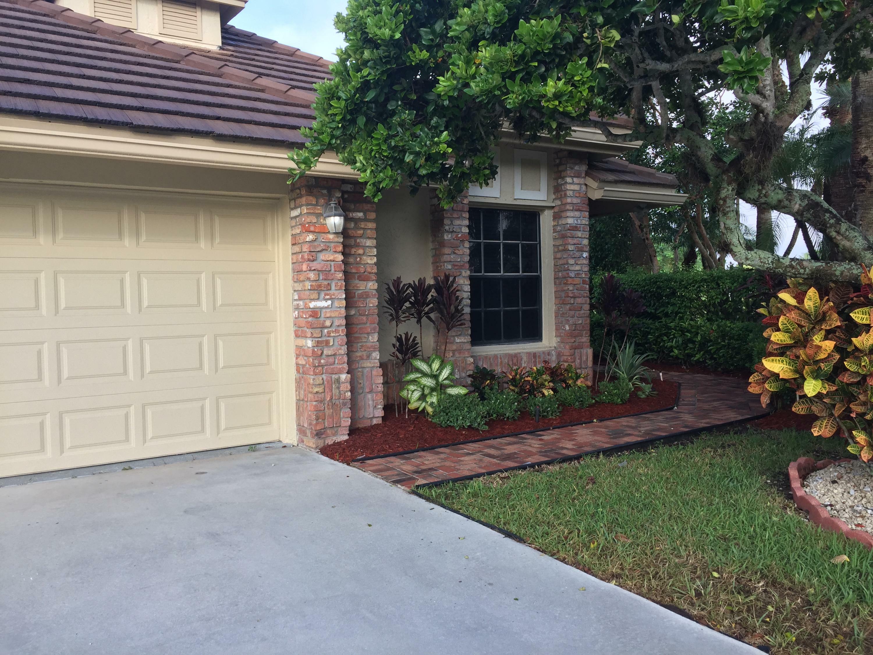 Property Photo:  8053 Allspice Drive  FL 33472 