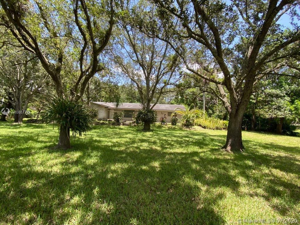 Property Photo:  2800 SW 154th Ave  FL 33331 