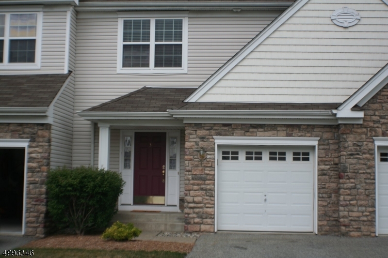 Property Photo:  3 Lodgepole Ln  NJ 07419 