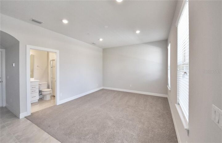 Property Photo: 7755 Sweet Star Avenue FL 32836