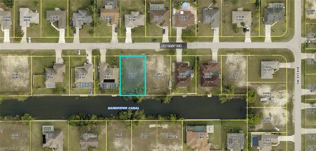 Property Photo:  126 SW 21st Terrace  FL 33991 