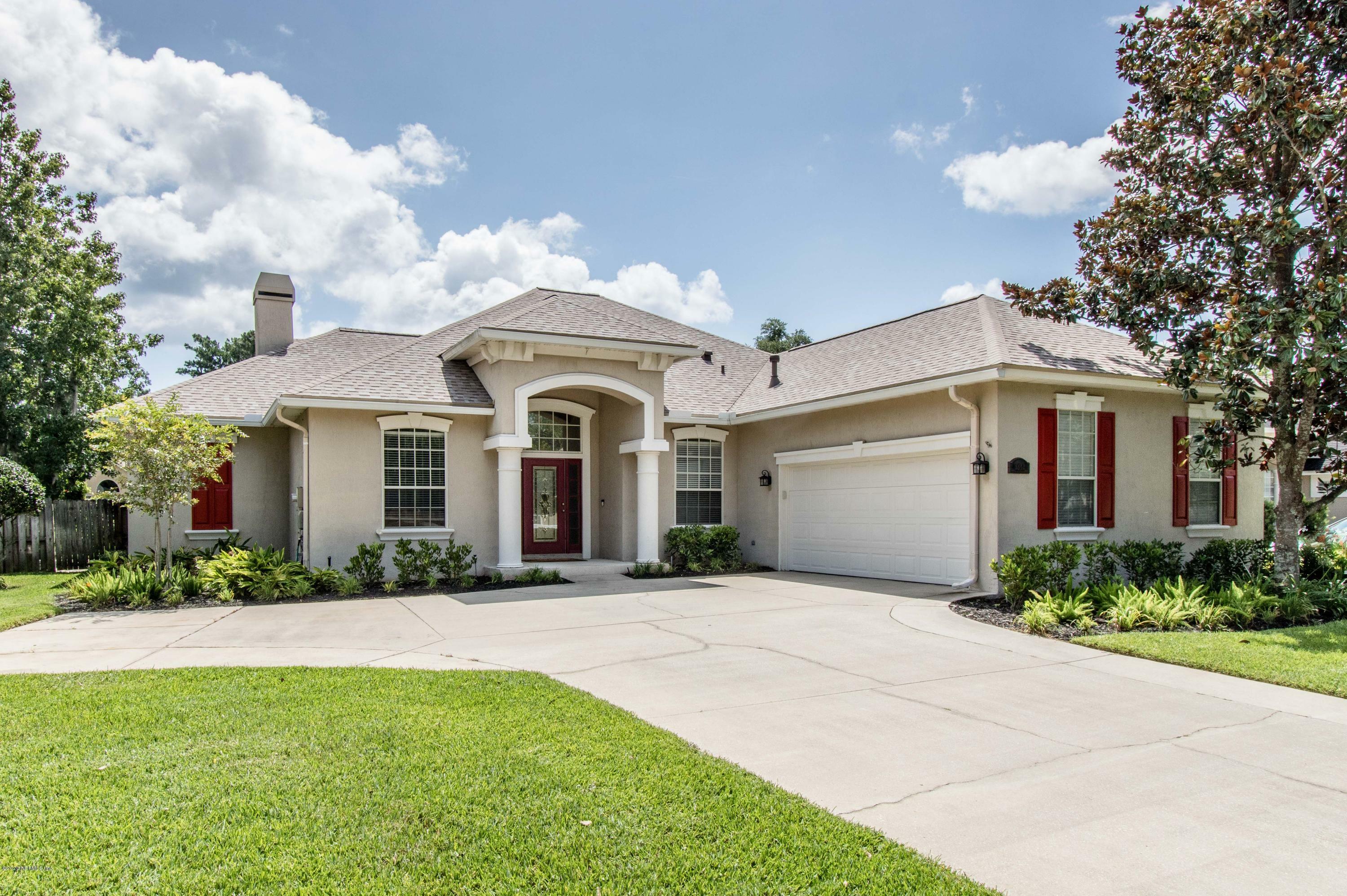 Property Photo:  1842 Sentry Oak Court  FL 32003 