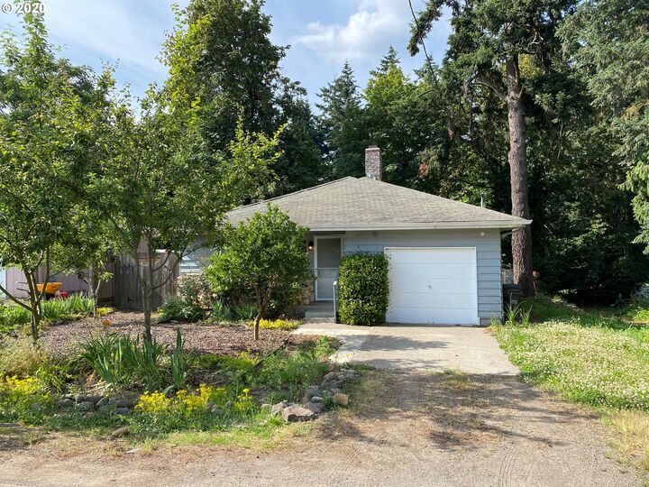 5715 SE Maple St  Milwaukie OR 97222 photo