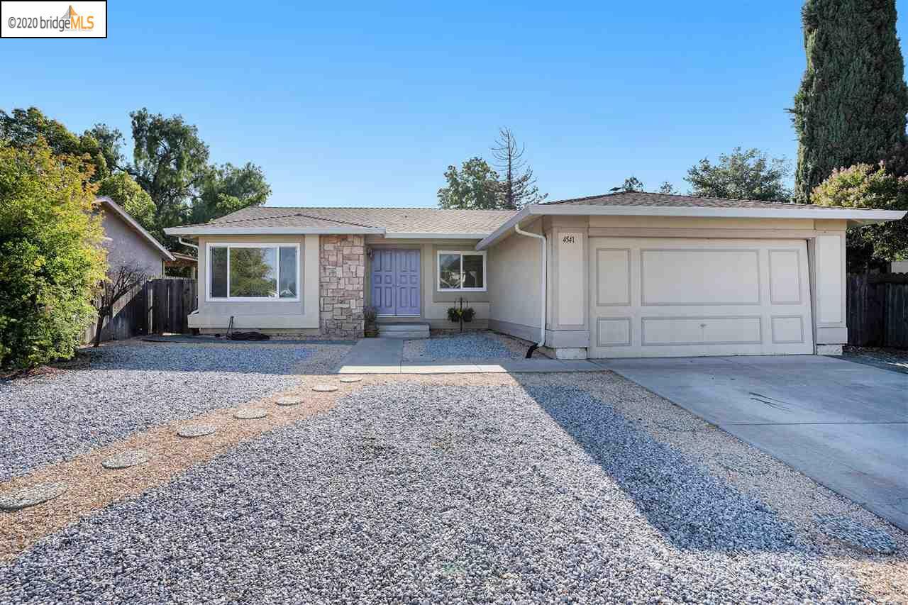 Property Photo:  4541 Oak Forest Ave  CA 94561 