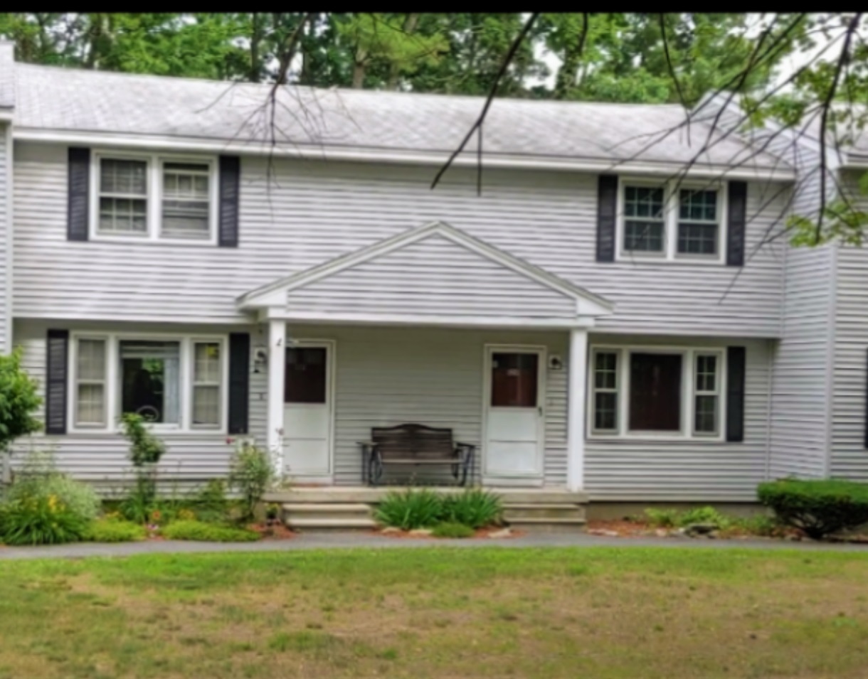 Property Photo:  119 Sandstone Circle  NH 03053 