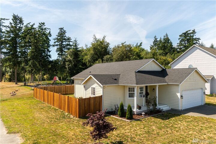 Property Photo: 785 SW Puffin Street WA 98277