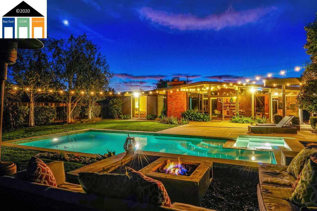 Property Photo: