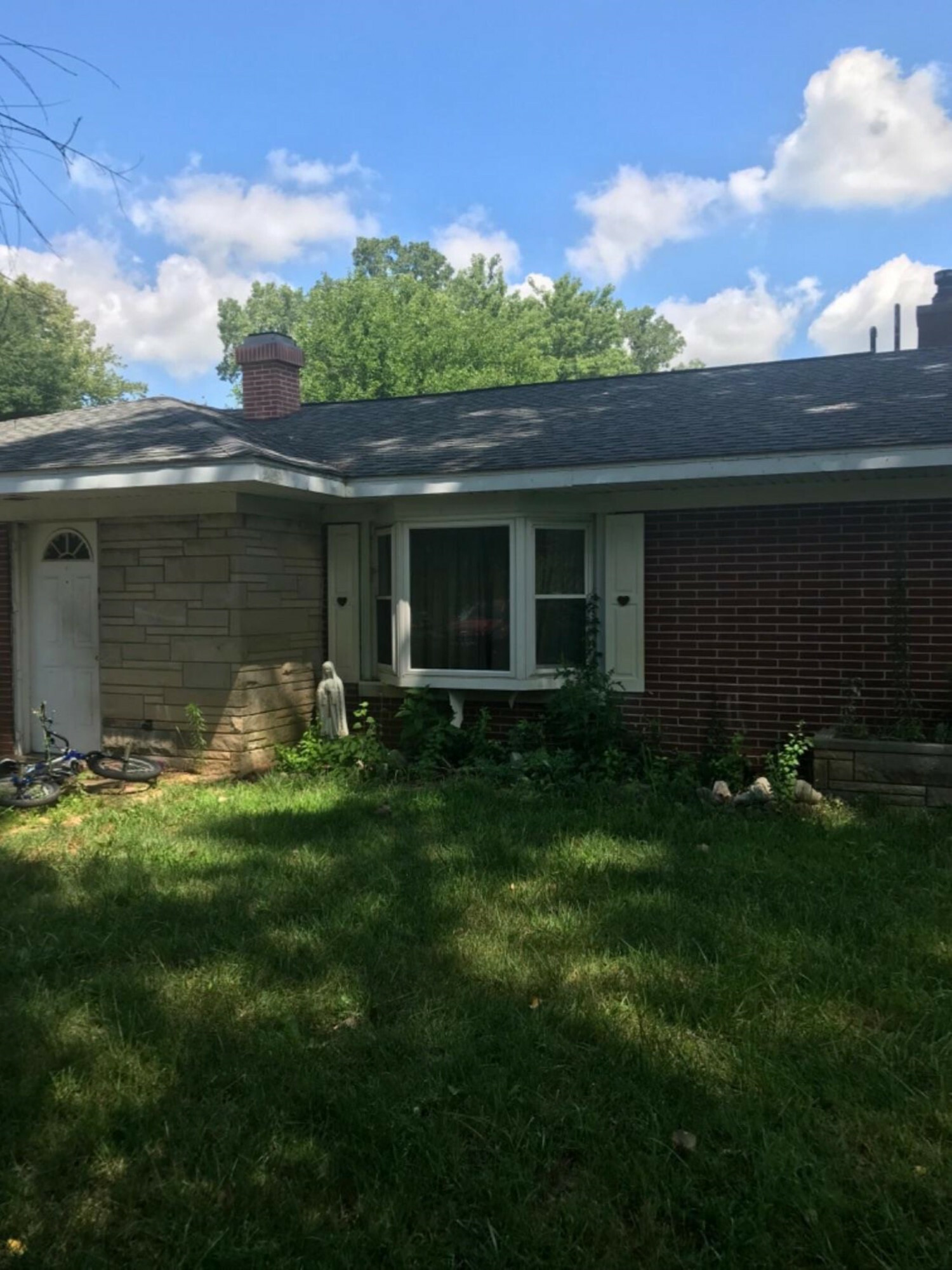 Property Photo: 6511 W 450 IN 46350