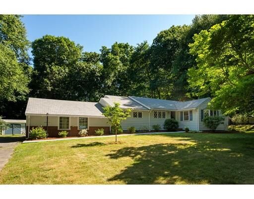 Property Photo: 186 Main St MA 02061