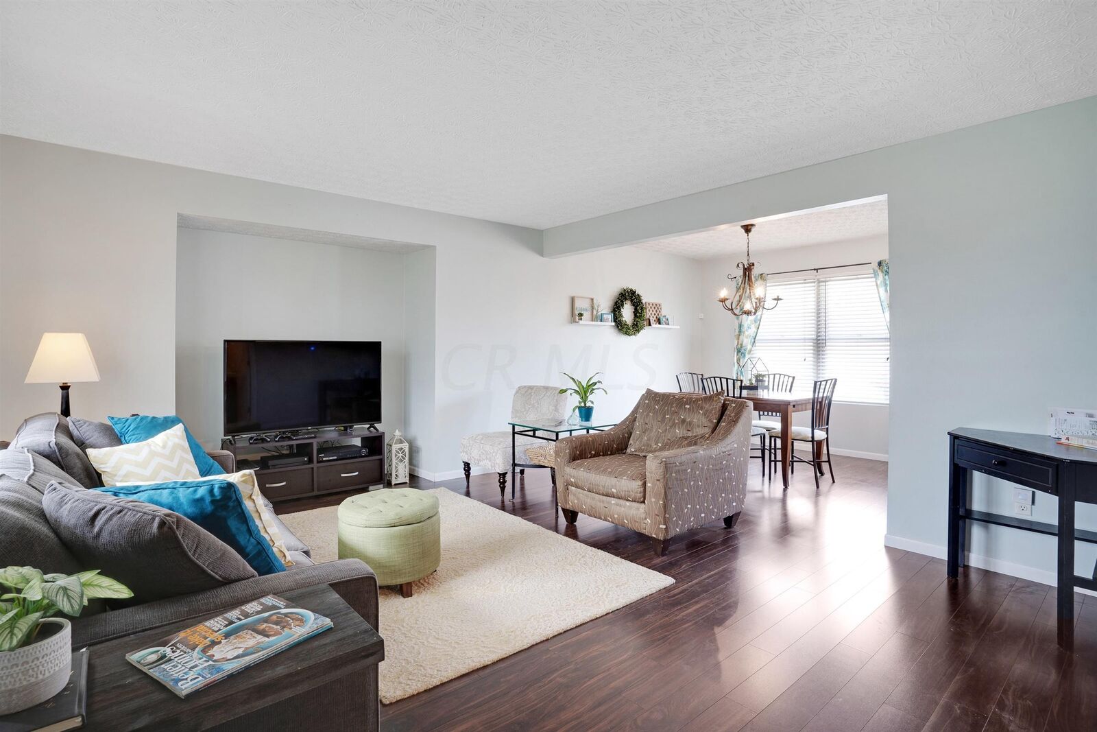 Property Photo:  404 Assembly Street  OH 43119 