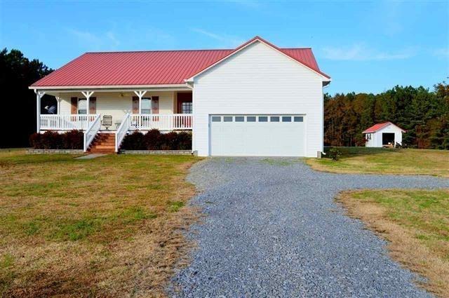 Property Photo: 1505 County Road 141 AL 35973