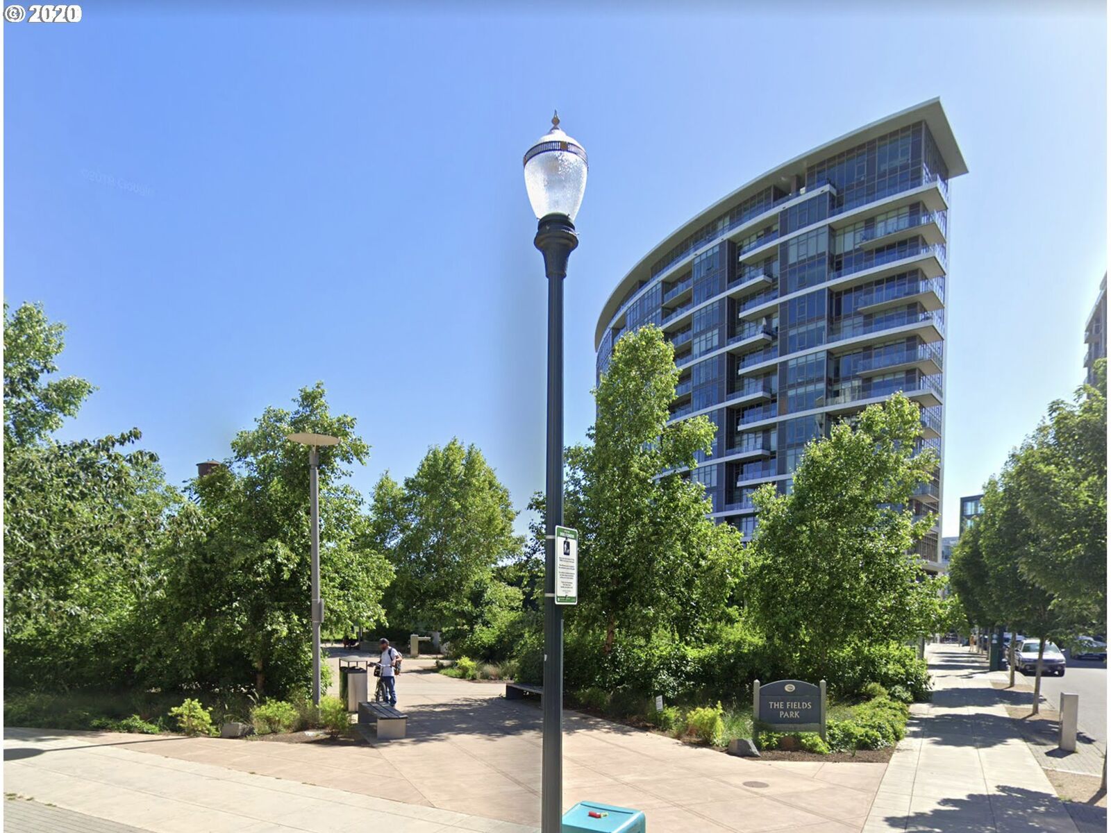 Property Photo:  949 NW Overton St 707  OR 97209 