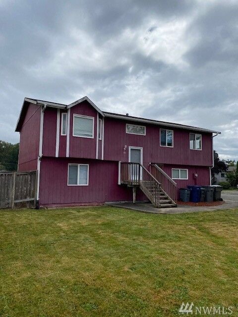 Property Photo: 120 Valley View Drive WA 98047