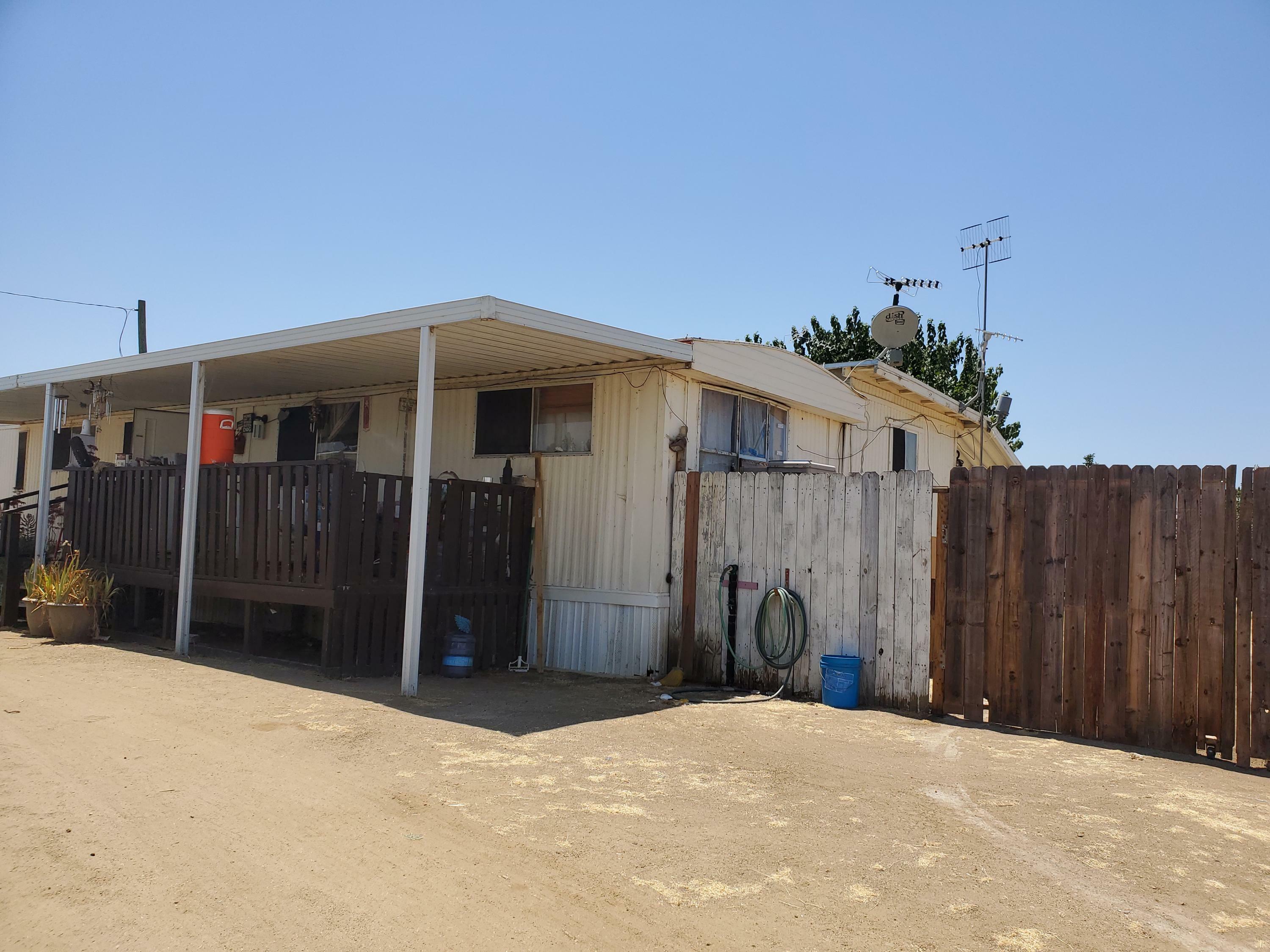 Property Photo:  9081 Road 256  CA 93270 