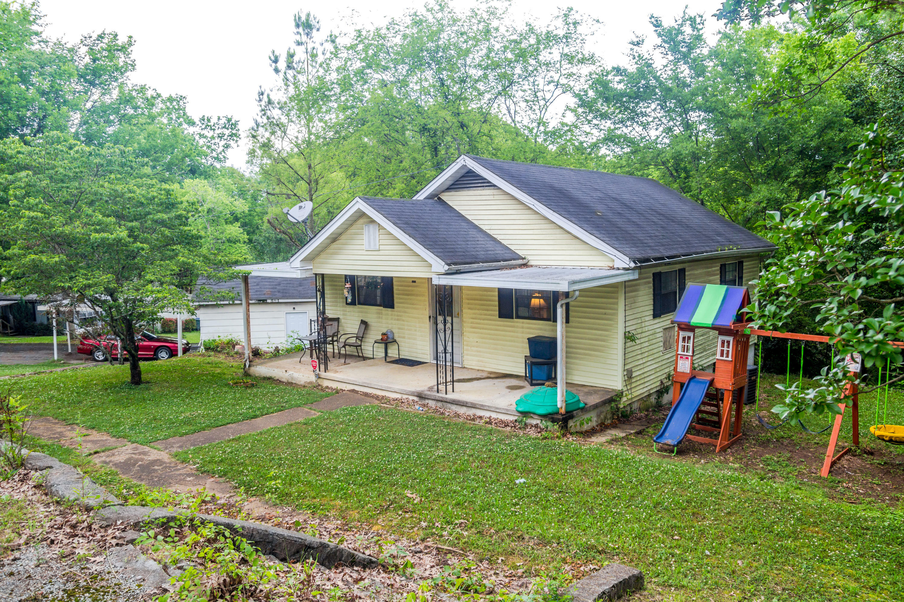 Property Photo:  3933 Grace Ave  TN 37406 