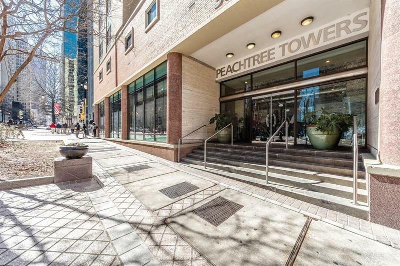 Property Photo: 300 W Peachtree Street 4L GA 30308