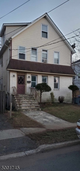 Property Photo: 366 E South Ave NJ 07090