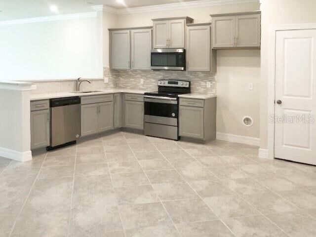 Property Photo:  3914 Grassland Drive  FL 32824 