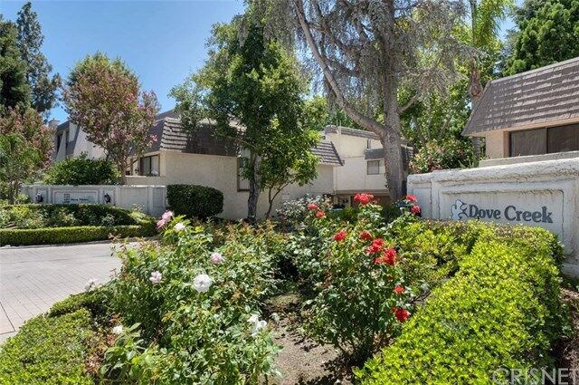 Property Photo:  6121 Shoup Avenue 34  CA 91367 