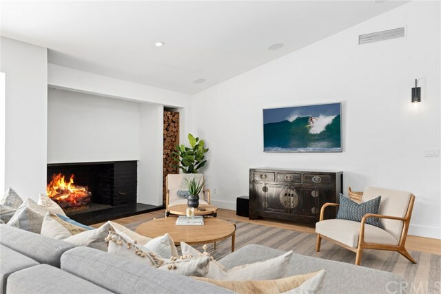 Property Photo: 1733 Tradewinds Lane CA 92660