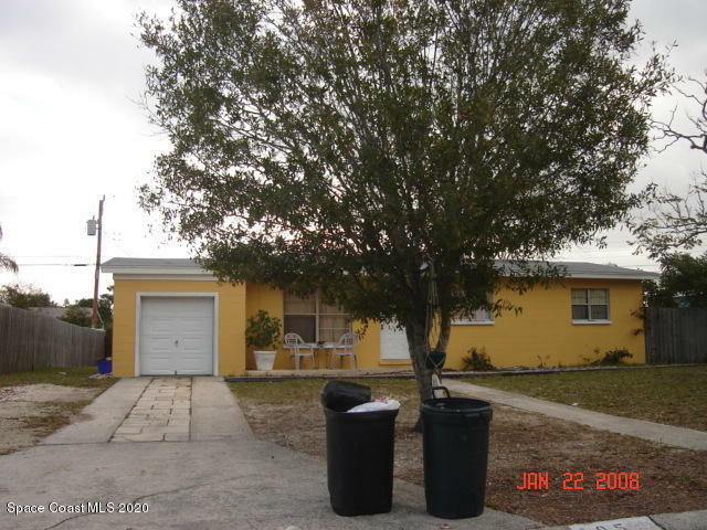 Property Photo:  95 Chapel Lane  FL 32796 