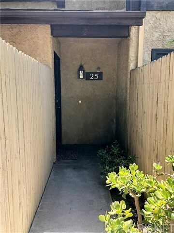 Property Photo:  8601 Sunland Boulevard 25  CA 91352 