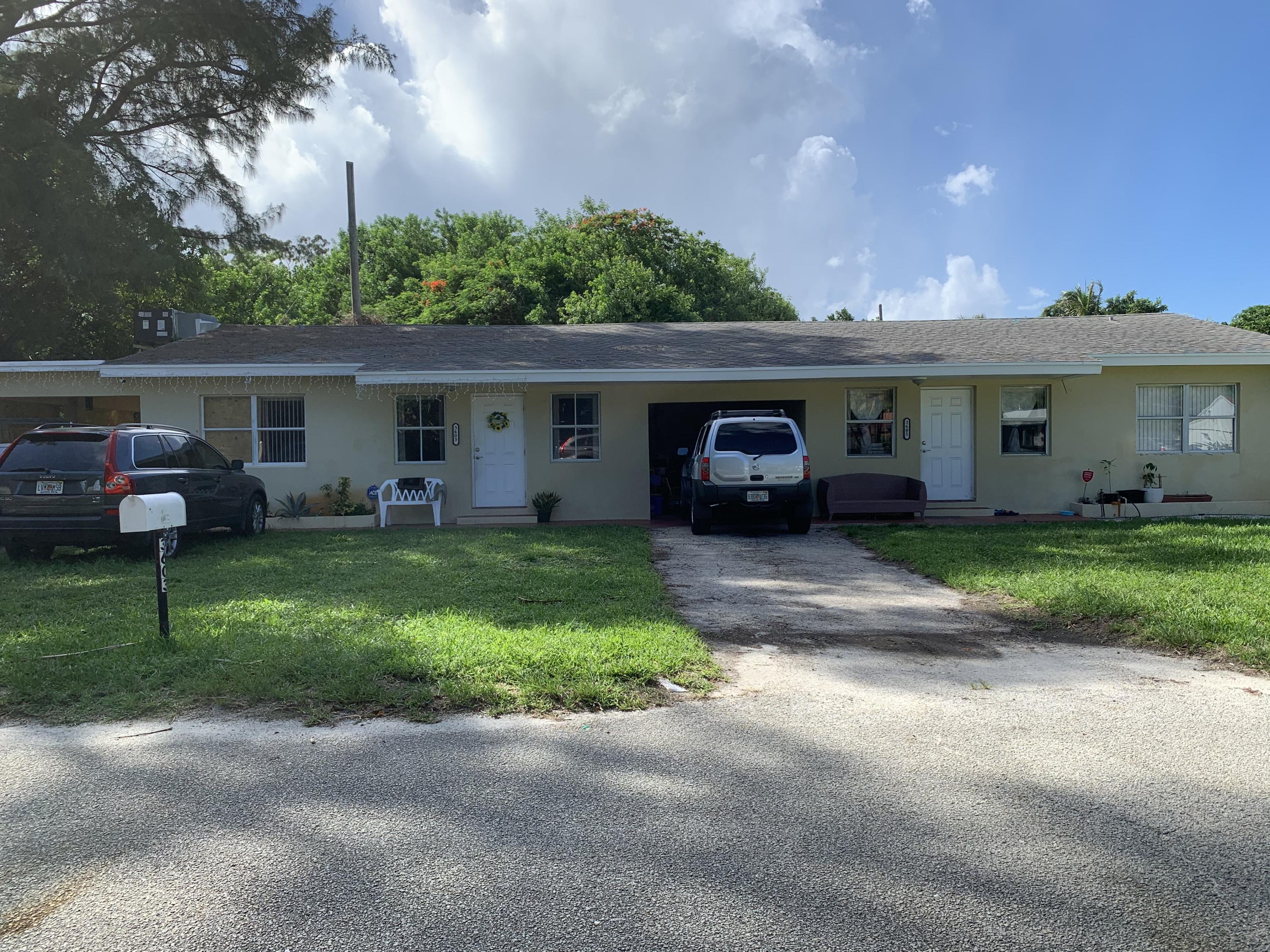 Property Photo: 3603 N Old Dixie Highway FL 33483