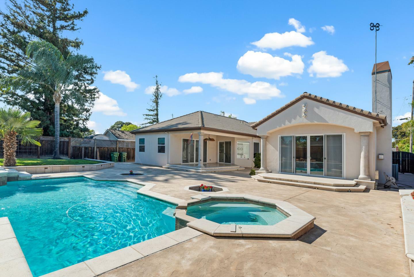 Property Photo:  2206 Foxworthy Avenue  CA 95124 